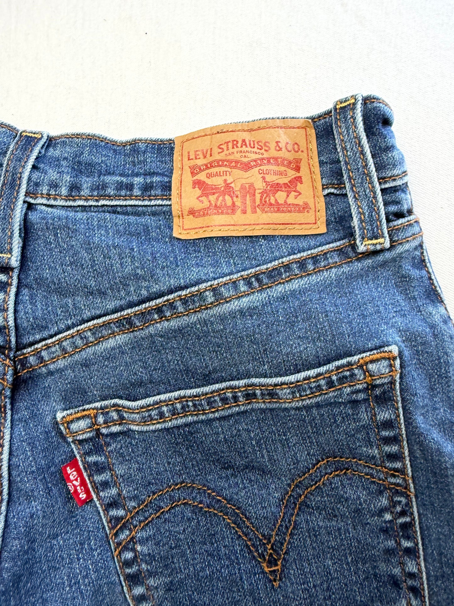 Levi's Ribcage Straight Ankle Jeans W27/L27