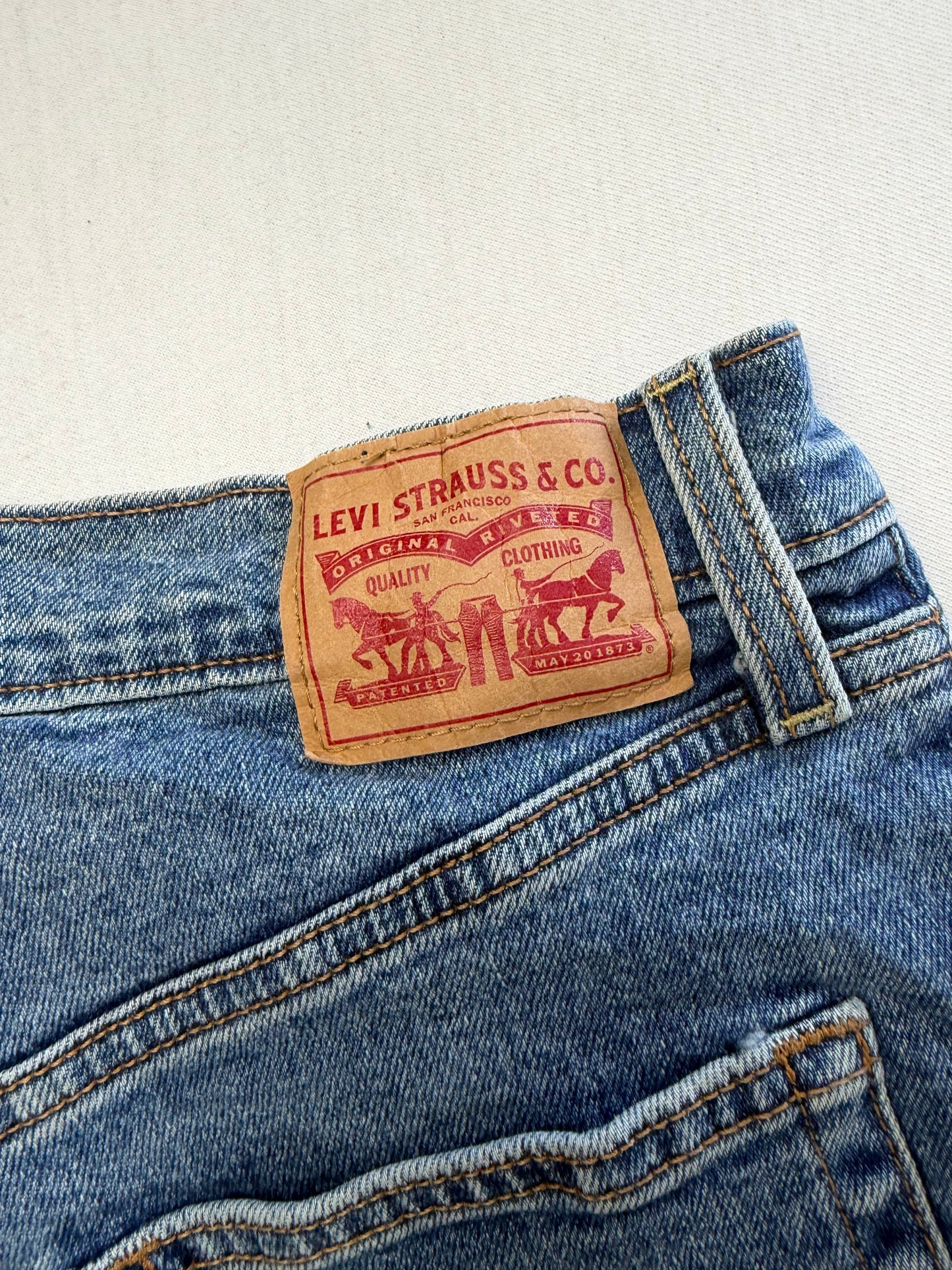 Levi's Ribcage Straight Jeans W28/L27