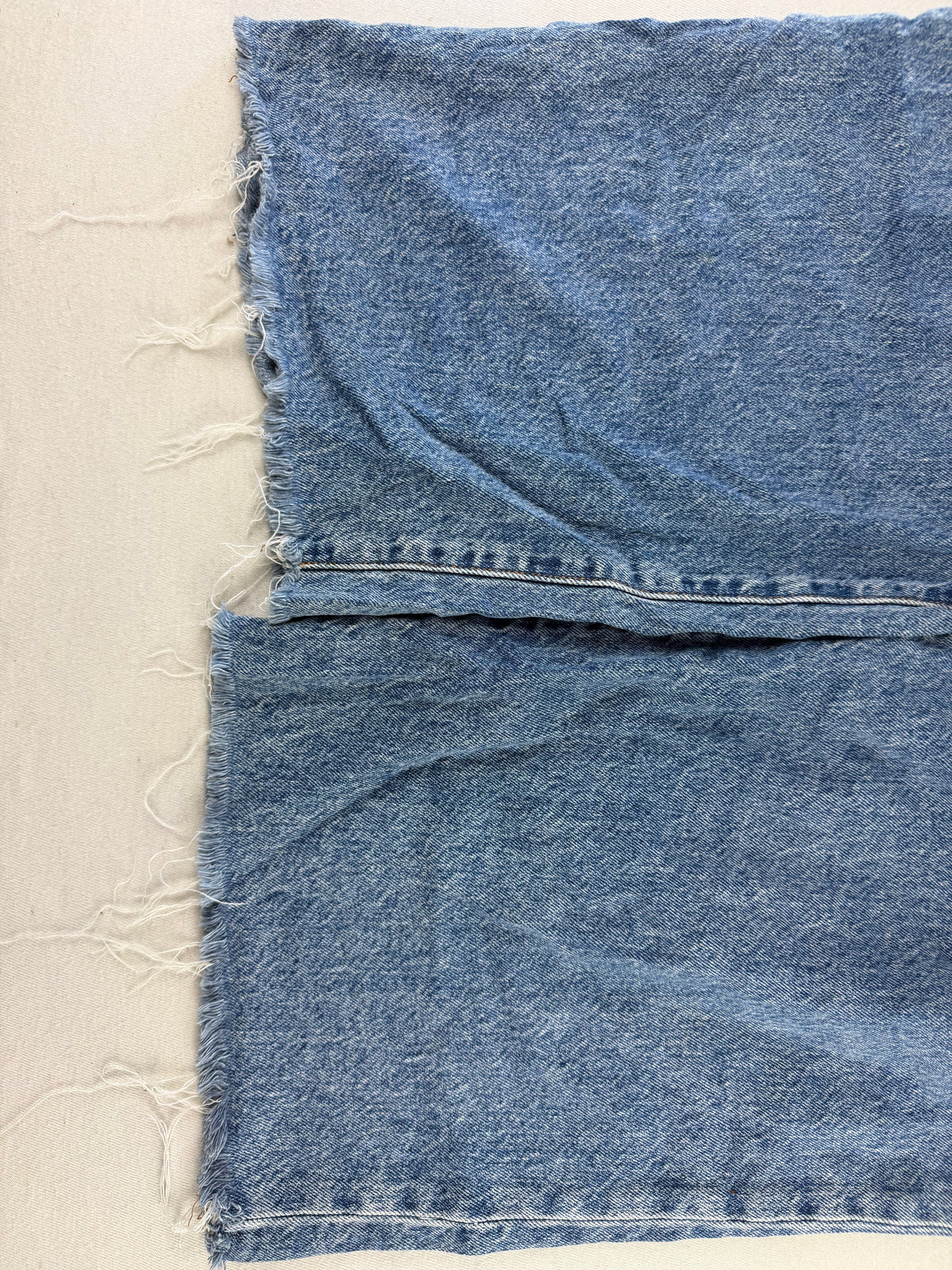 Levi's Ribcage Pleated Crop Jeans W28/L25